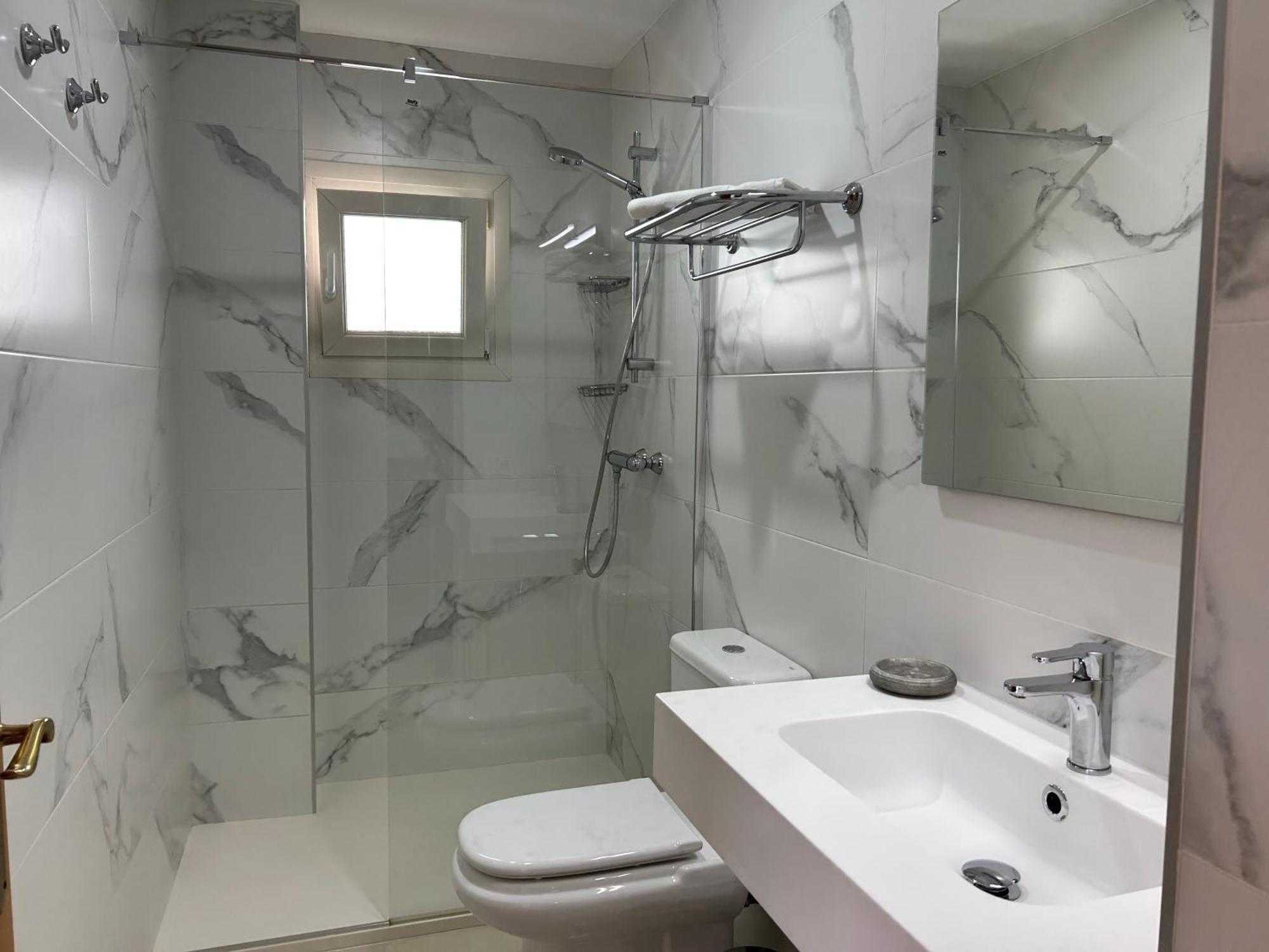 Superiors Mtb Only Couples Apartament